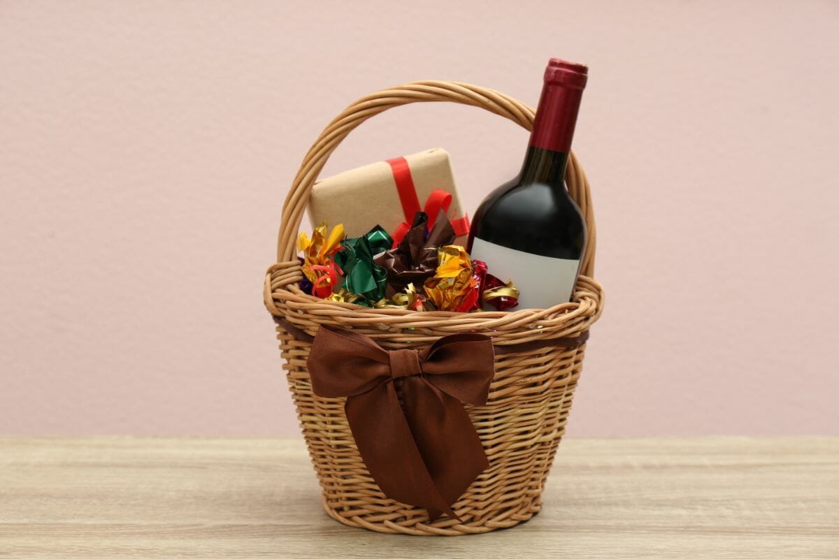 Best Wine Selection To Gift A Wine Lover (1)